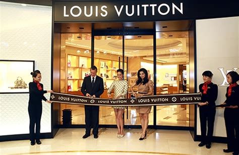 louis vuitton in vietnam|louis vuitton vietnam price.